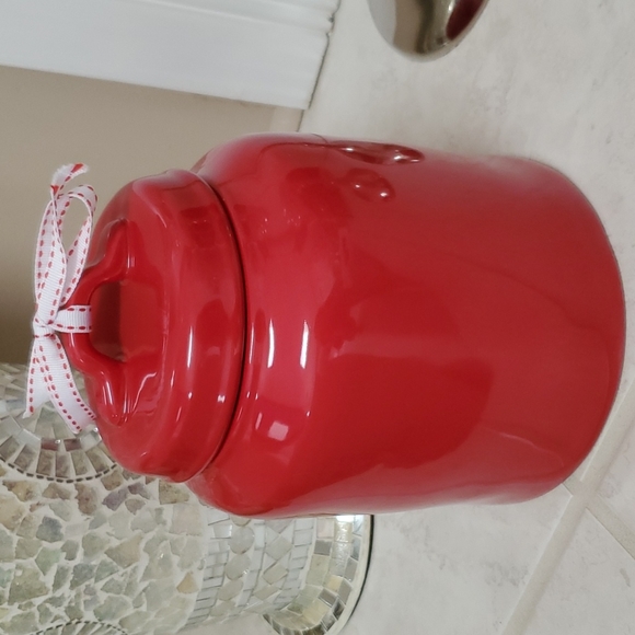 🎅 Rae Dunn MERRY CHRISTMAS Canister 🎅 - Picture 7 of 8